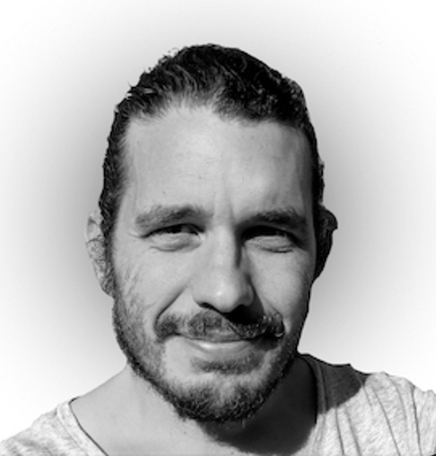 Sergio Gago Headshot