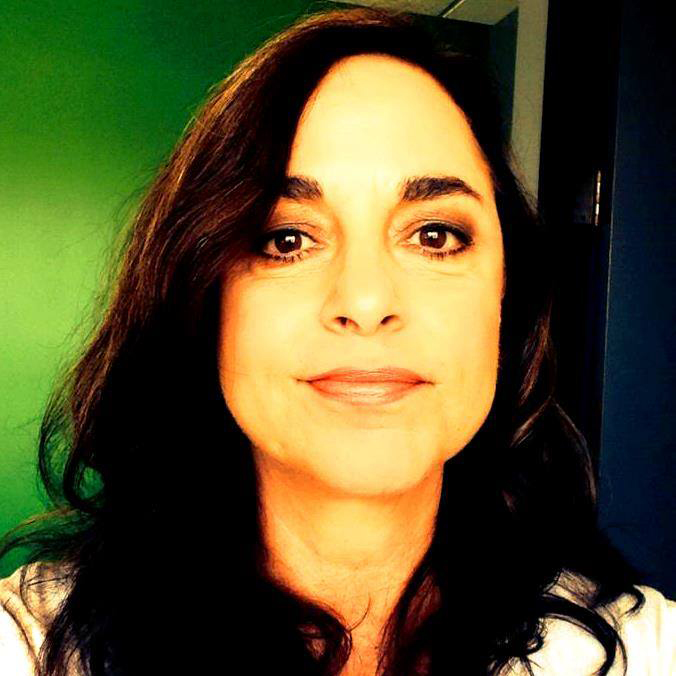 Suzy Tonini Headshot